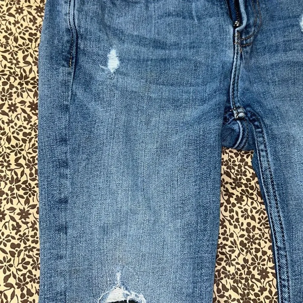 Abercrombie kids camo patch jeans 9/10